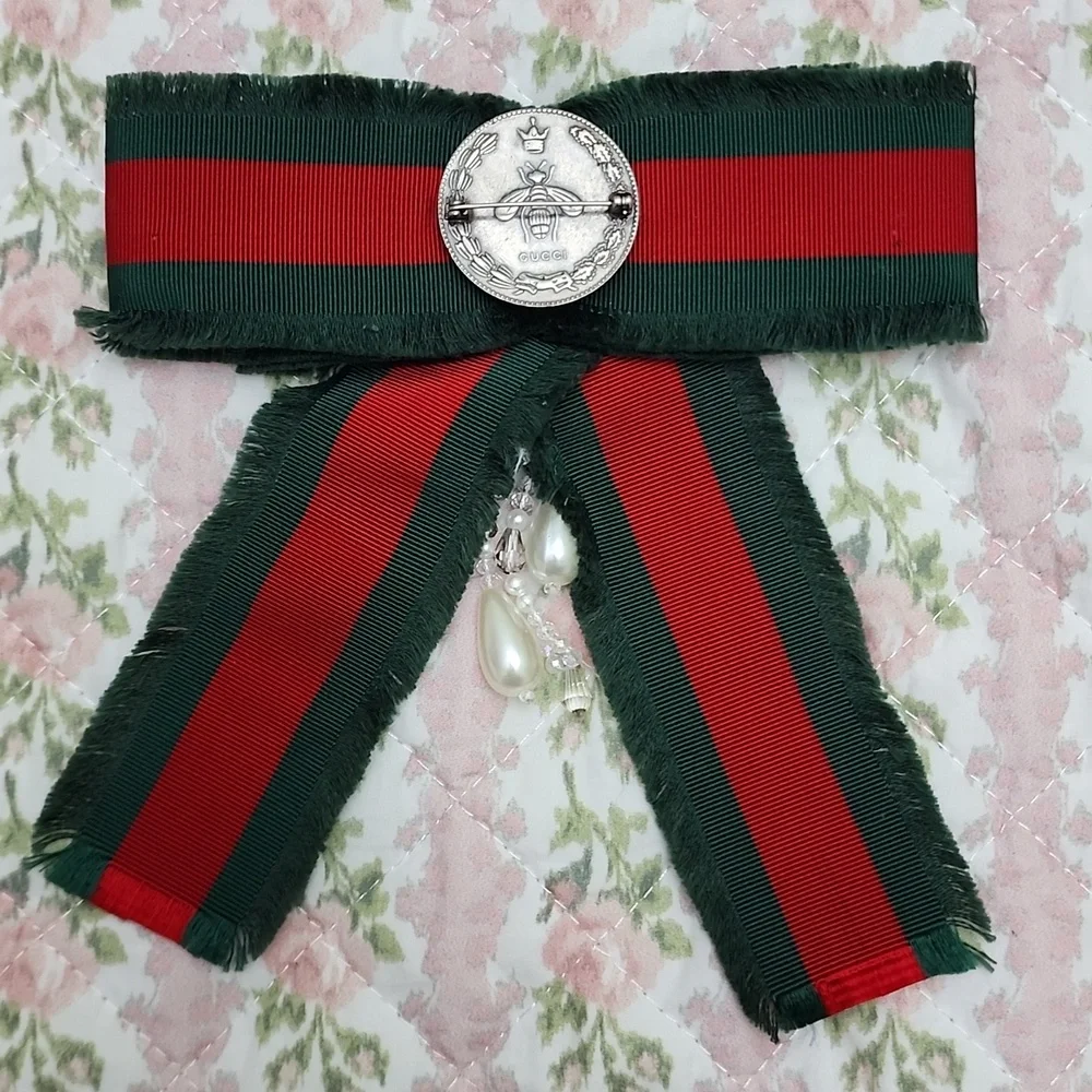 Gucci Iconic Bow Stripe Green Red Jewerly Brooch - Picture 10 of 14